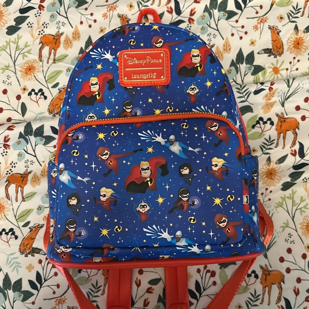 New without tags incredibles loungefly backpack